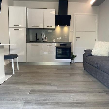 Apartment Bono Baška Voda Екстериор снимка