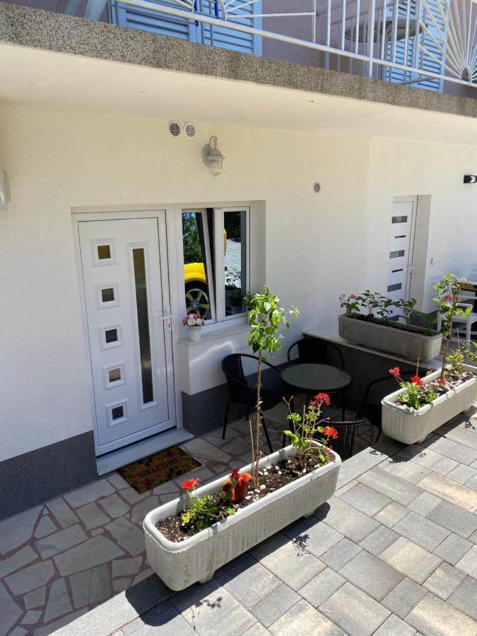 Apartment Bono Baška Voda Екстериор снимка